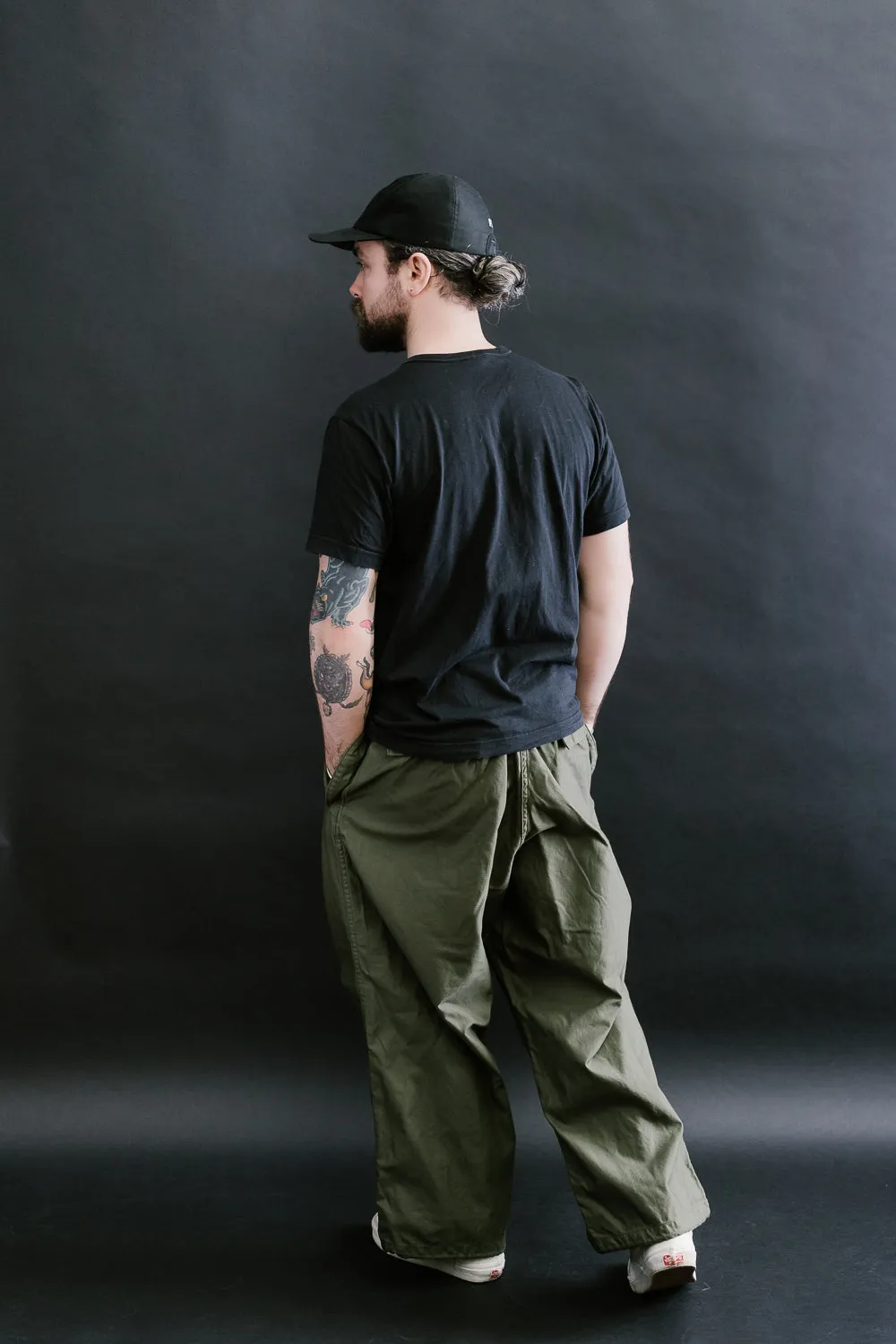 01-5020-76 - Loose Fit Army Trouser - Army Green
