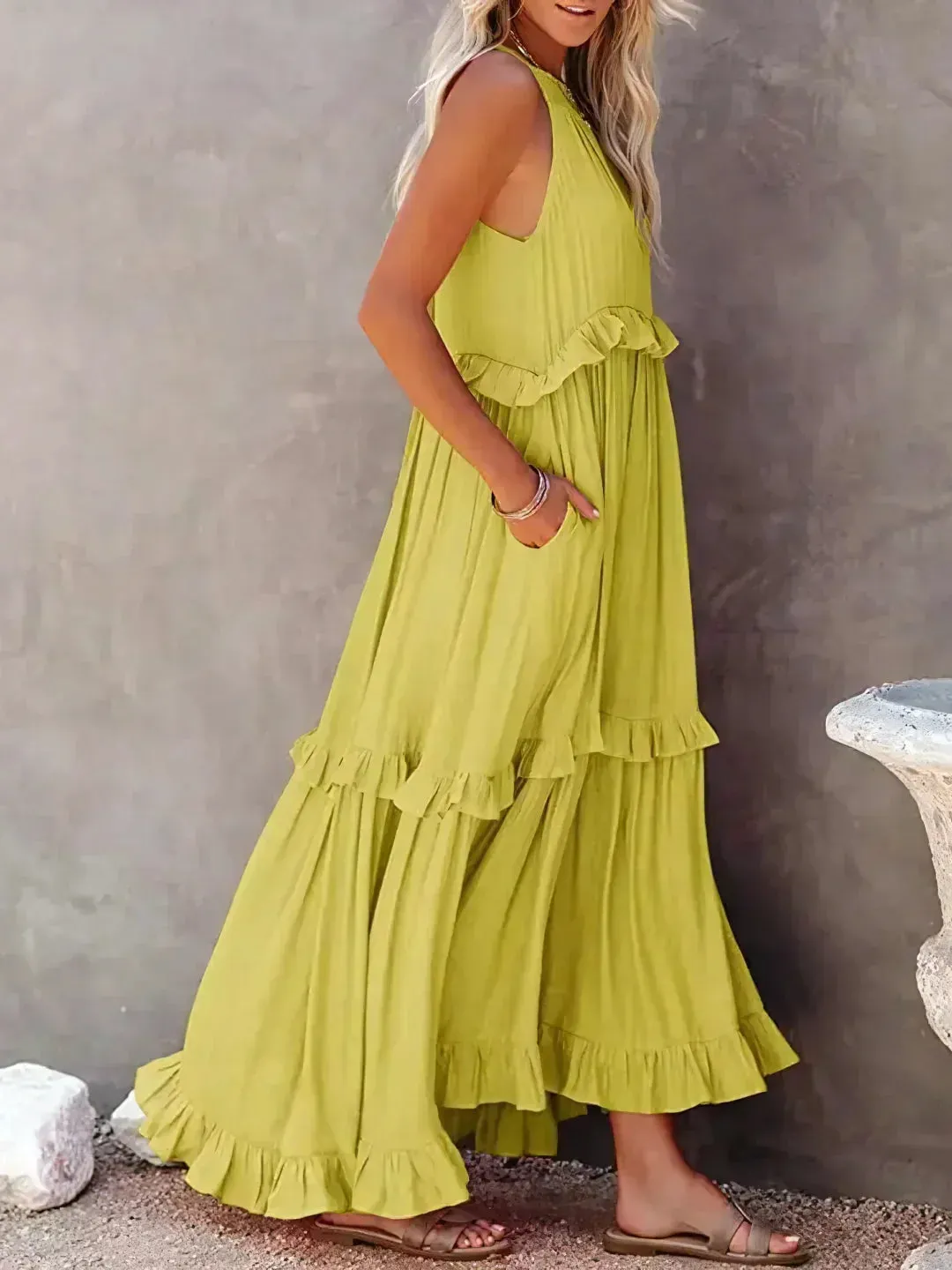 CHARLIZE™ | BREEZE HALTER RUFFLE MAXI DRESS