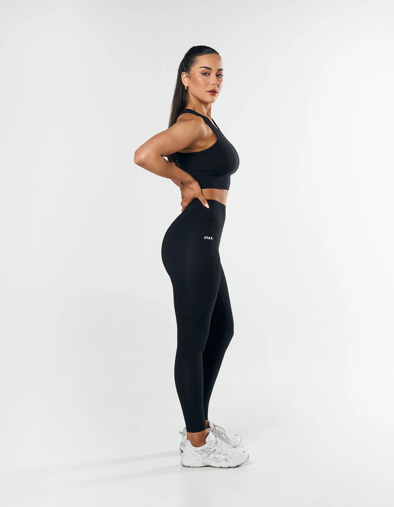 Cropped Tank  NANDEX ™ - Black